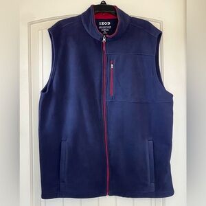 Men’s Izod zip up sleeveless fleece vest with pockets, color: Navy/red, size XL